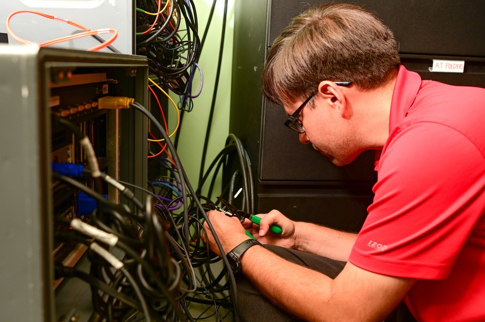 NSWC Corona Technicians prepare the USS Fitzgerald for PACDRAGON 2022