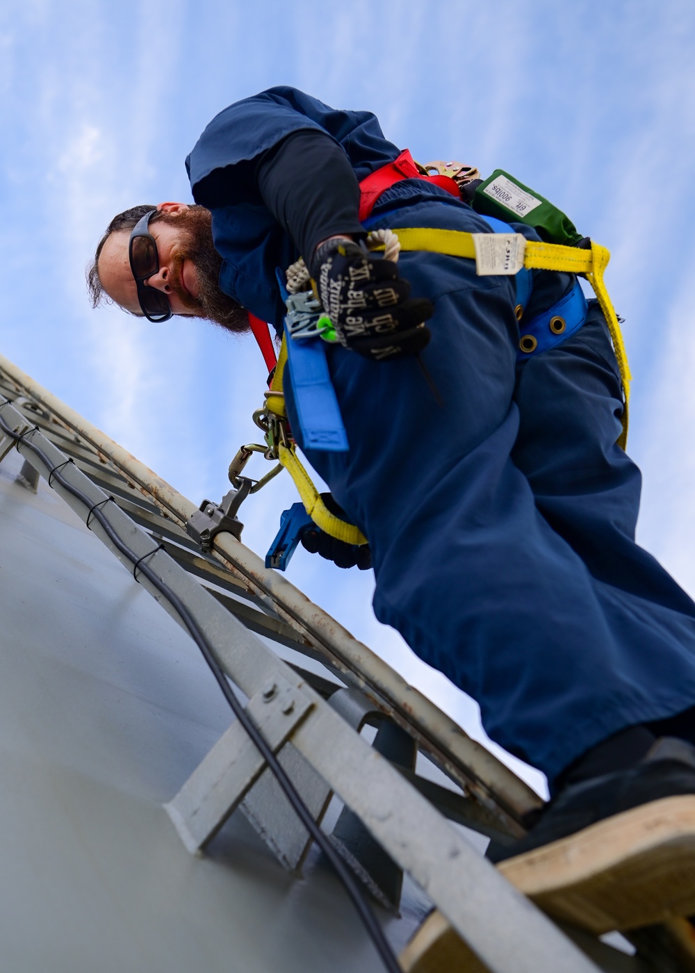 NSWC Corona Technicians prepare the USS Fitzgerald for PACDRAGON 2022