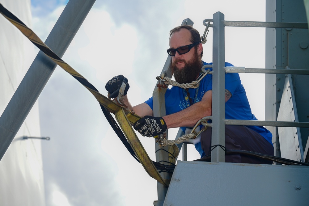 NSWC Corona Technicians prepare the USS Fitzgerald for PACDRAGON 2022