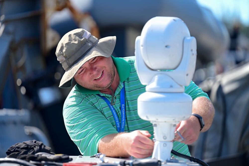 NSWC Corona Technicians prepare the USS Fitzgerald for PACDRAGON 2022