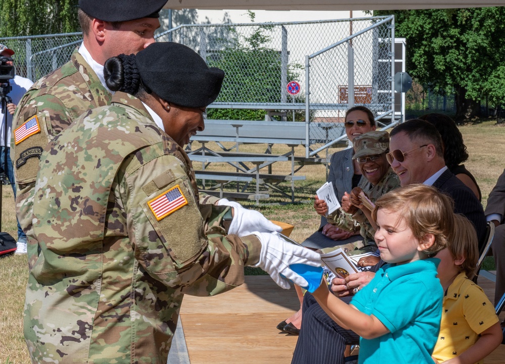 405th AFSB ceremony marks change in leadership for ASC support to Europe, Africa