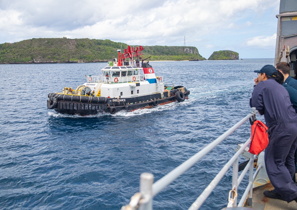 USS Antietam (CG 54) Guam Port Visit