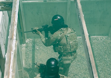 OUT WITH A BANG: Nevada Air Guard Defenders wrap up training with shoot house and grenade demonstrations
