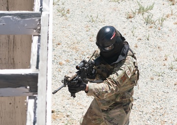 OUT WITH A BANG: Nevada Air Guard Defenders wrap up training with shoot house and grenade demonstrations