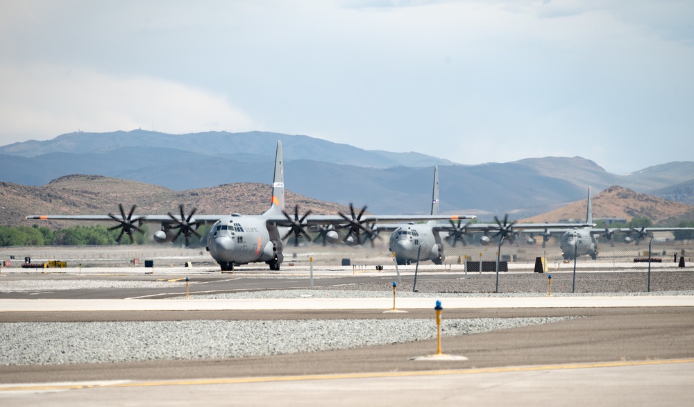 152nd Airlift Wing Chief of Safety flies final flight, set to become local JROTC commander