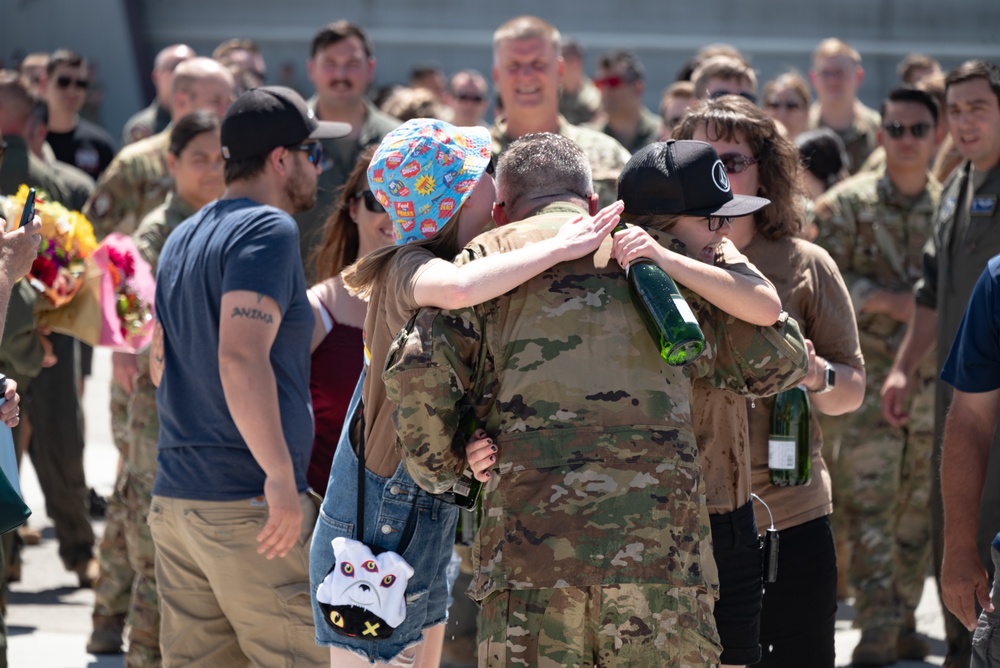 152nd Airlift Wing Navigator flies final flight, set to become local JROTC commander