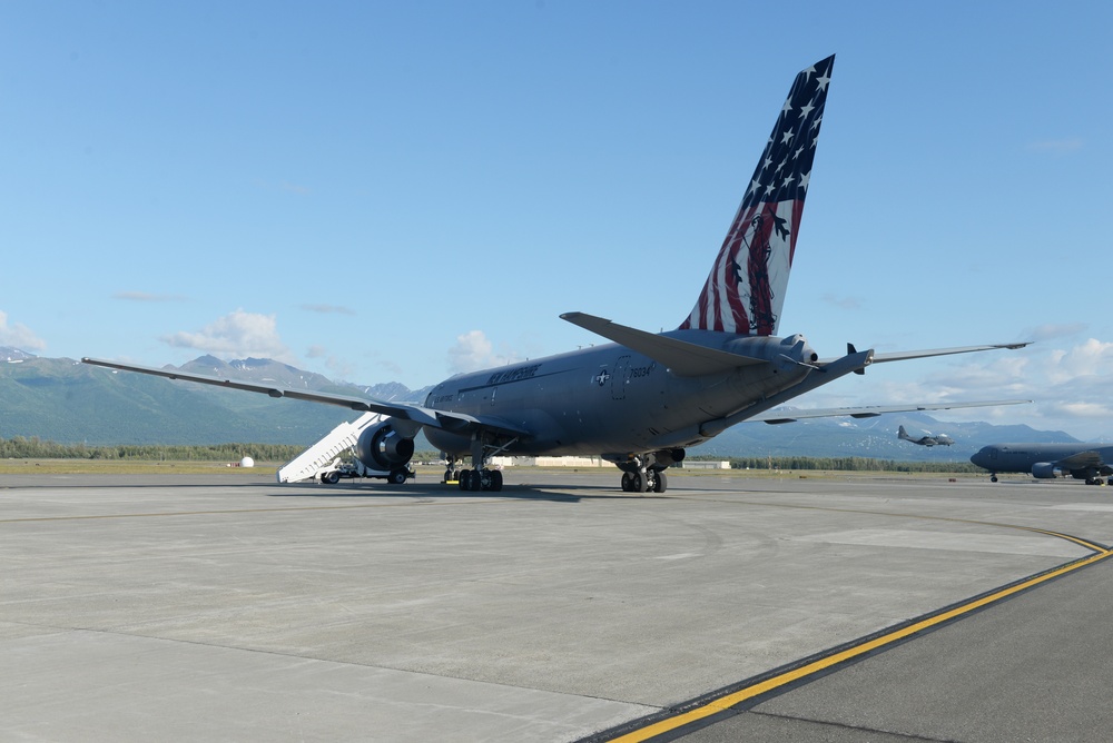 Flying colors - patriotic paint for Pease jet