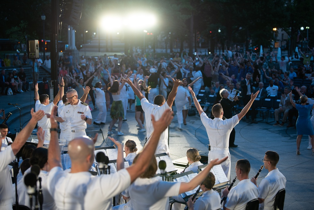 U.S. Navy Band performs at U.S. Navy Memorial