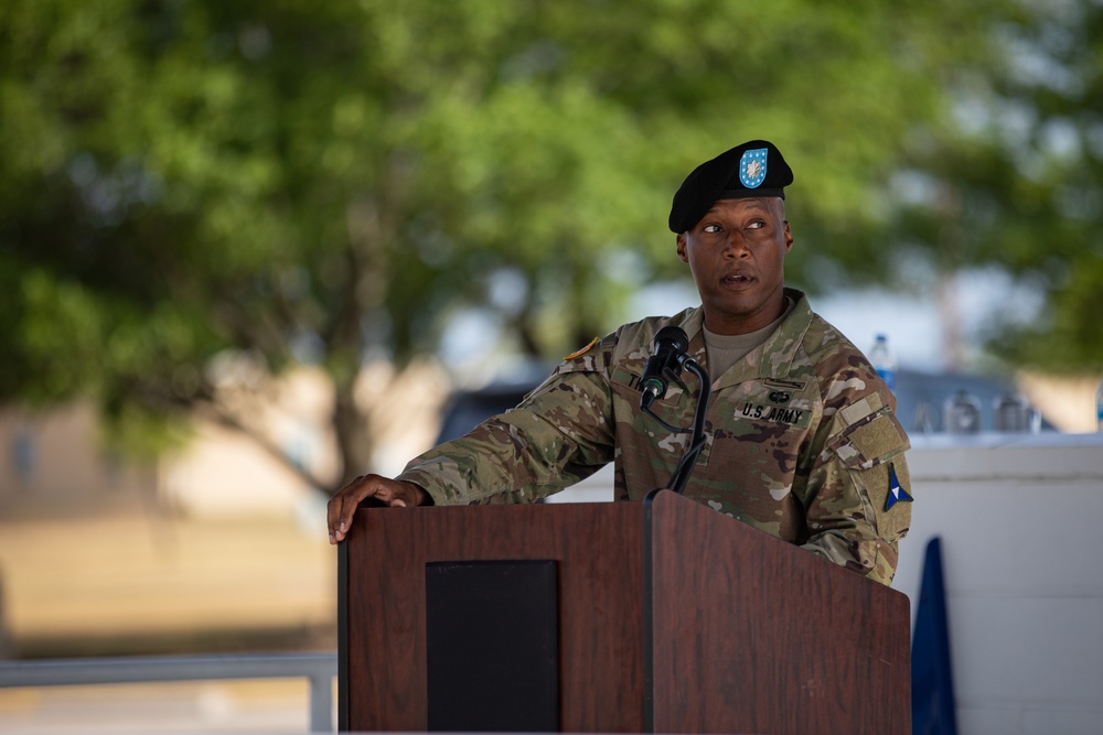 HHBN III Corps Change of Command Ceremony