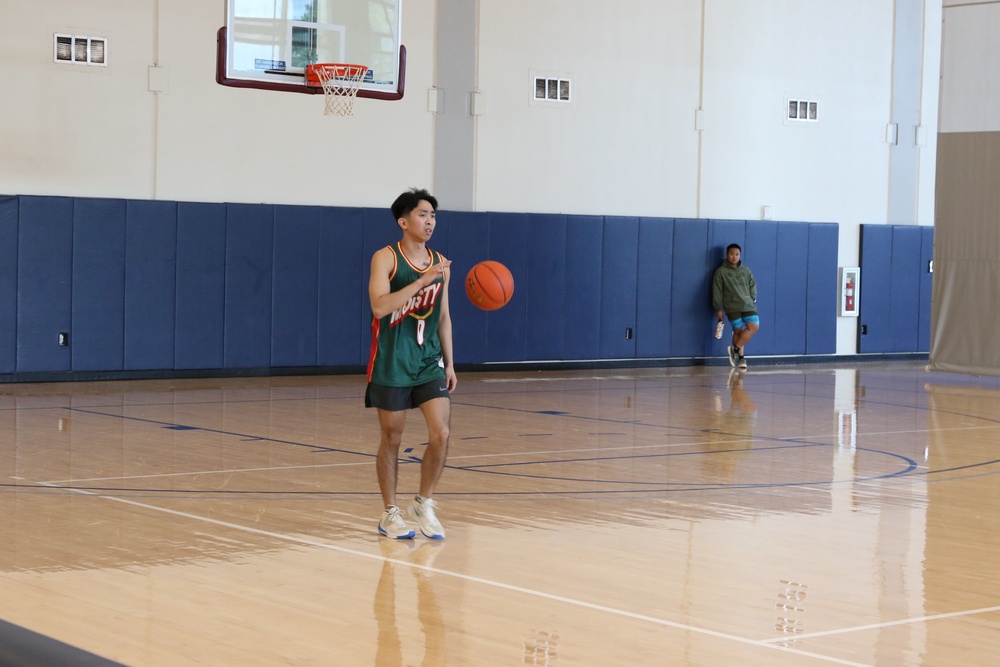 U.S. Navy Sailors from Abraham Lincoln, Chafee participate in a basketball game during RIMPAC 2022