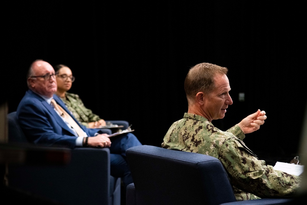 Chief of Navy Reserve Hosts i3 Waypoints Final Panel