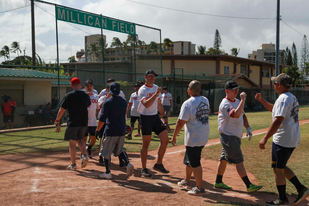 U.S. Navy Sailors from Abraham Lincoln, Gridley participate in a softball game during RIMPAC 2022