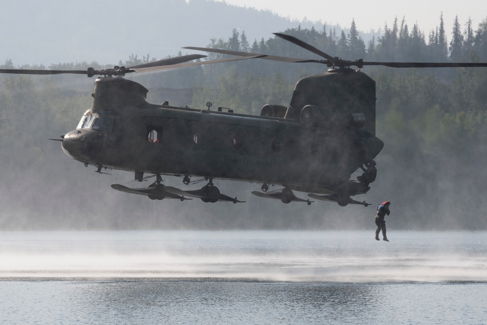Army combat engineers and aviators conduct helocast training at JBER
