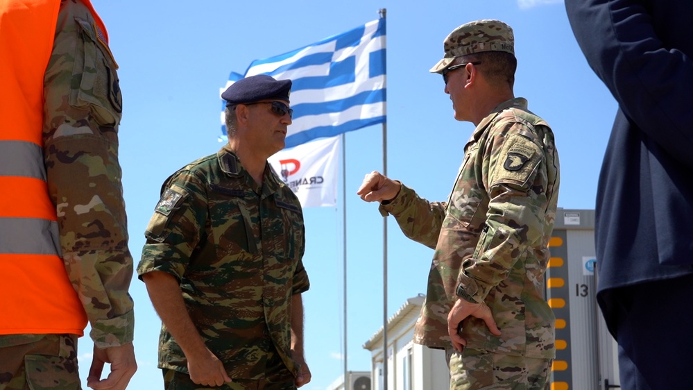 Commander of the 101st Airborne Division (Air Assault) travels to Greece to observe the port operations