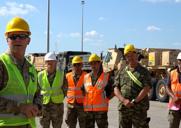 Commander of the 101st Airborne Division (Air Assault) travels to Greece to observe the port operations