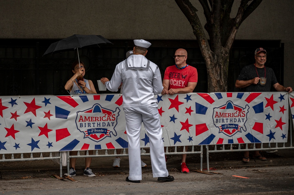 Navy Recruiters Participate in 139th America’s Birthday Parade