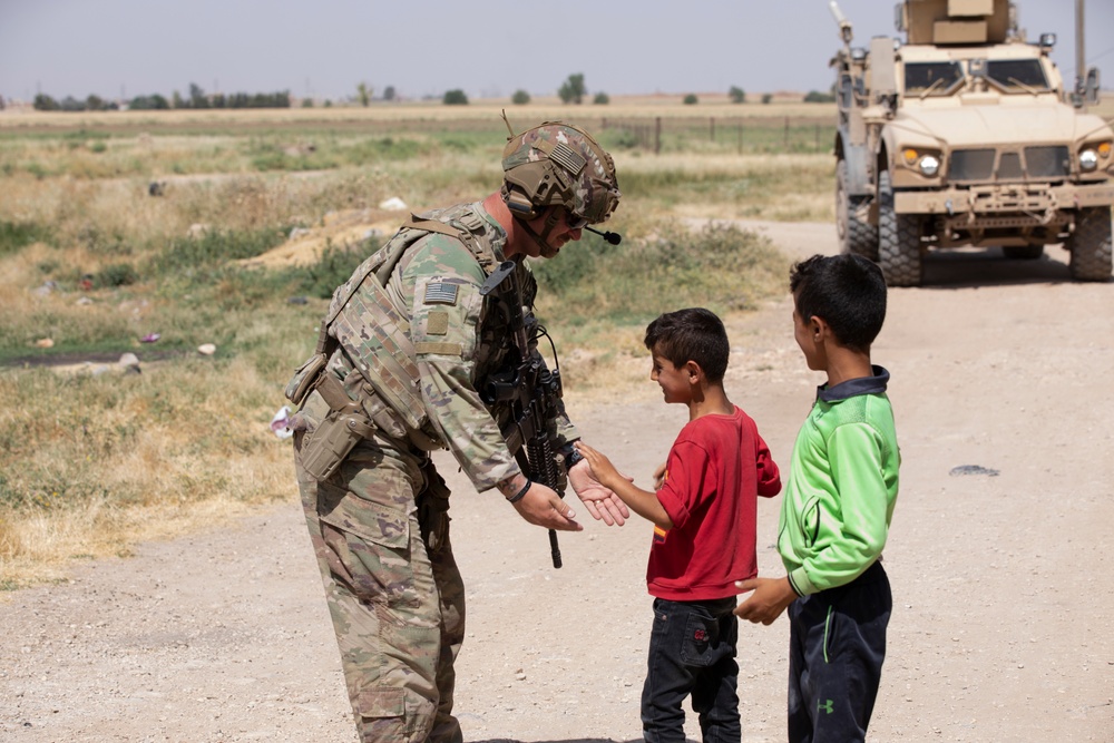 CJTF-OIR’s Task Force Chosin conducts patrols with the Syrian Defense Force partners in North East Syria