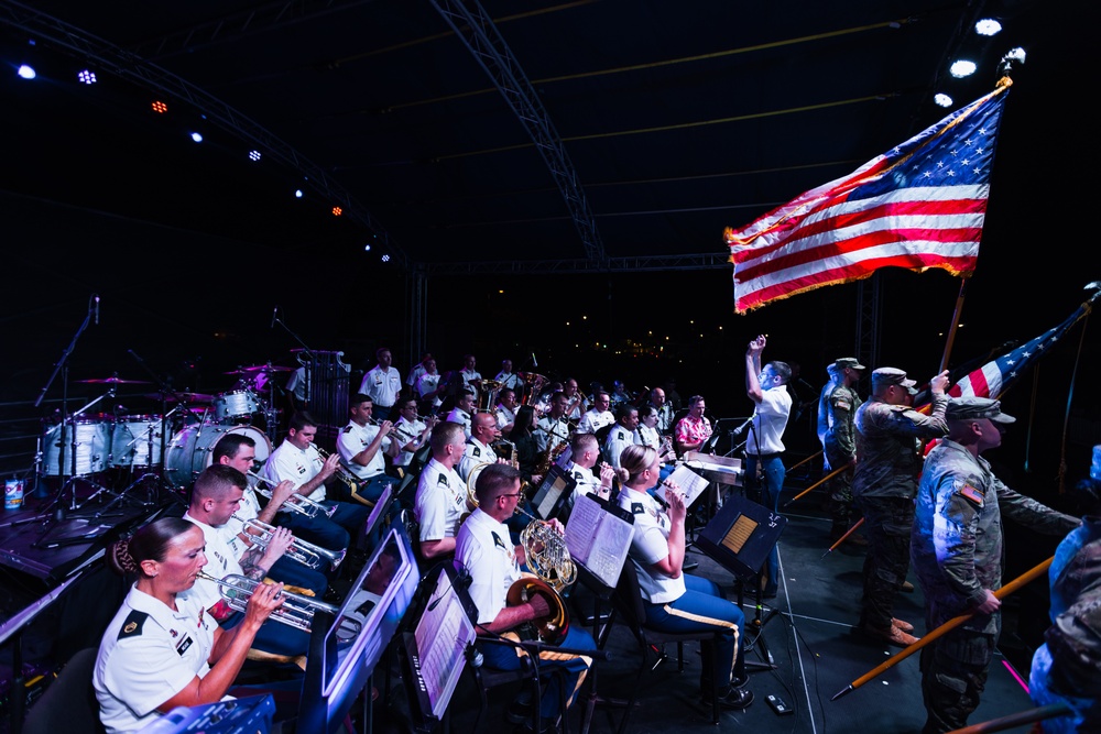 Tropic Lightning Band celebrates America's freedom at Independence Day concert
