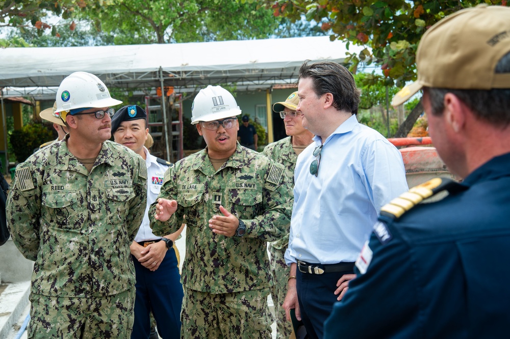 U.S. Ambassador to Vietnam Visits Pacific Partnership 2022 Engineering Site