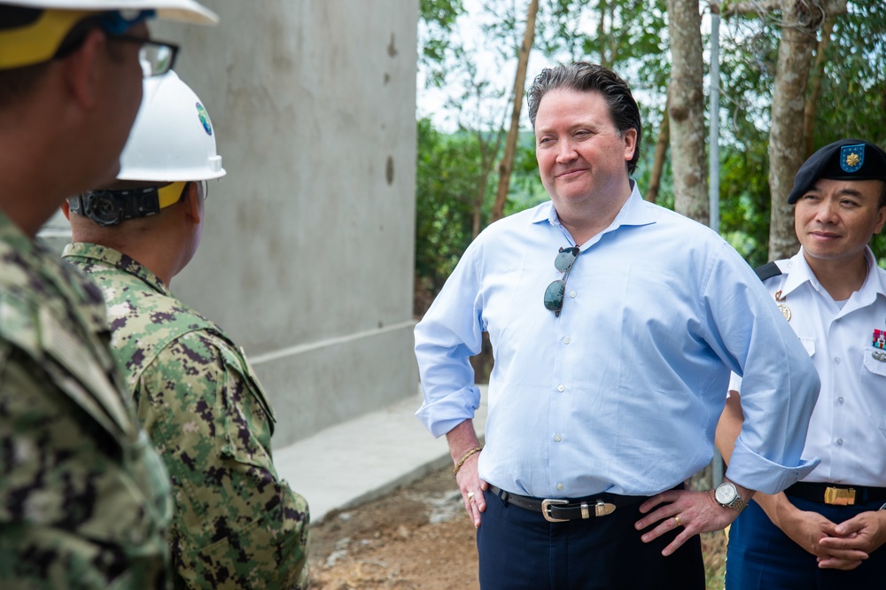 U.S. Ambassador to Vietnam Visits Pacific Partnership 2022 Engineering Site