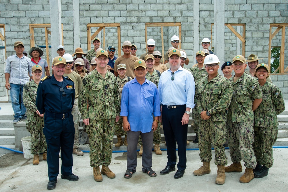 U.S. Ambassador to Vietnam Visits Pacific Partnership 2022 Engineering Site