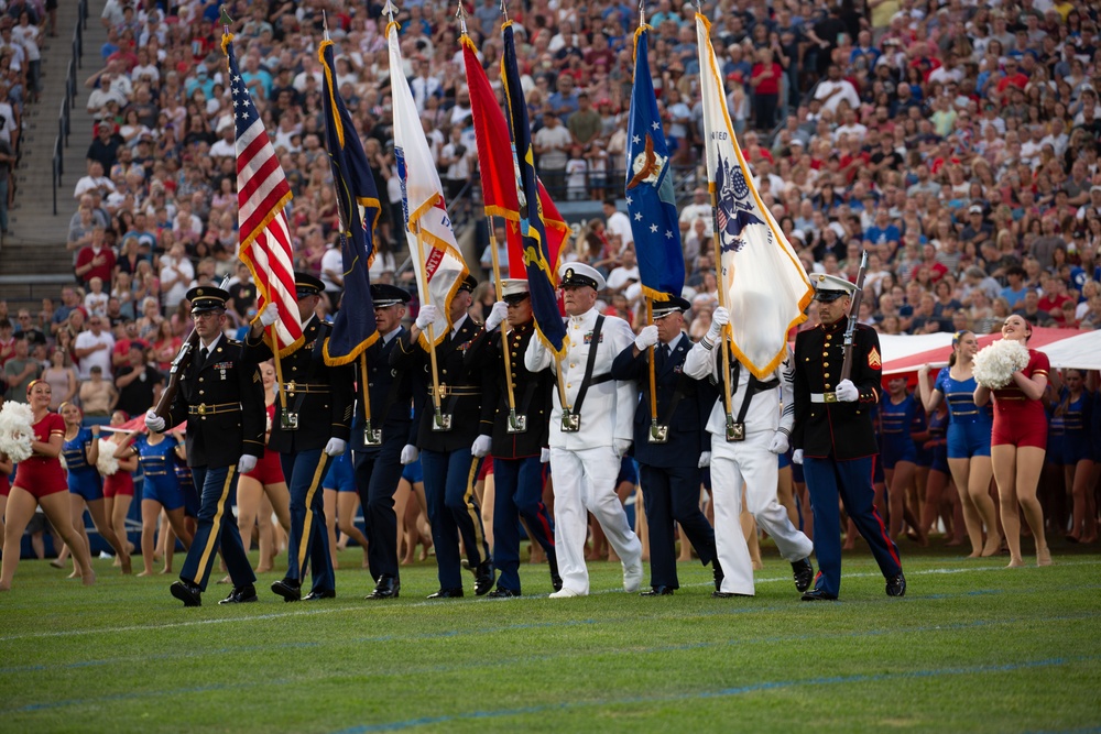 Utah National Guard howitzers help Stadium of Fire celebrate with a bang