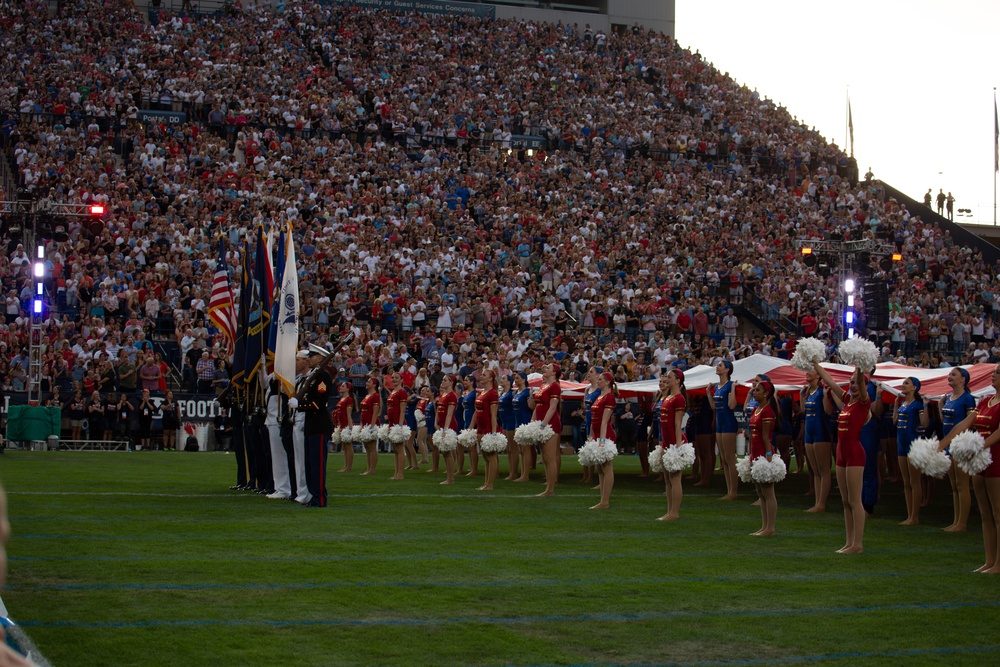 Utah National Guard howitzers helps Stadium of Fire celebrate with a bang