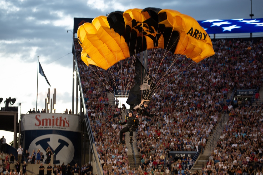 Utah National Guard helps Stadium of Fire celebrate with a bang