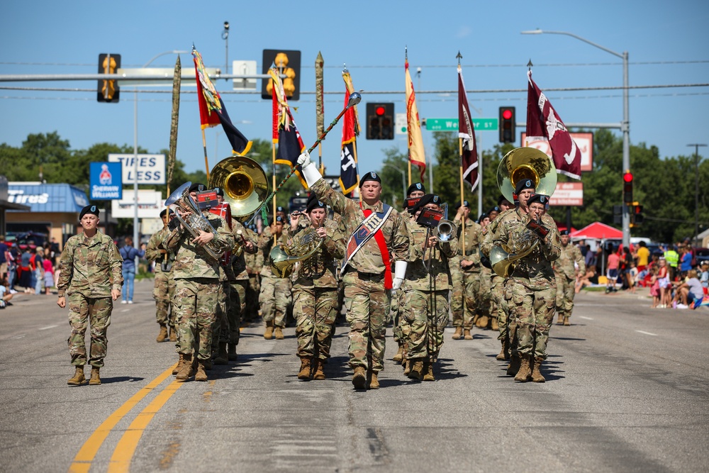 1st Infantry Division Marches in Local Fourth of July Parade