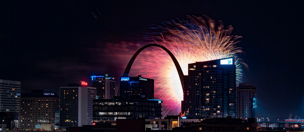 Fourth of July Fireworks Over the Gateway Arch