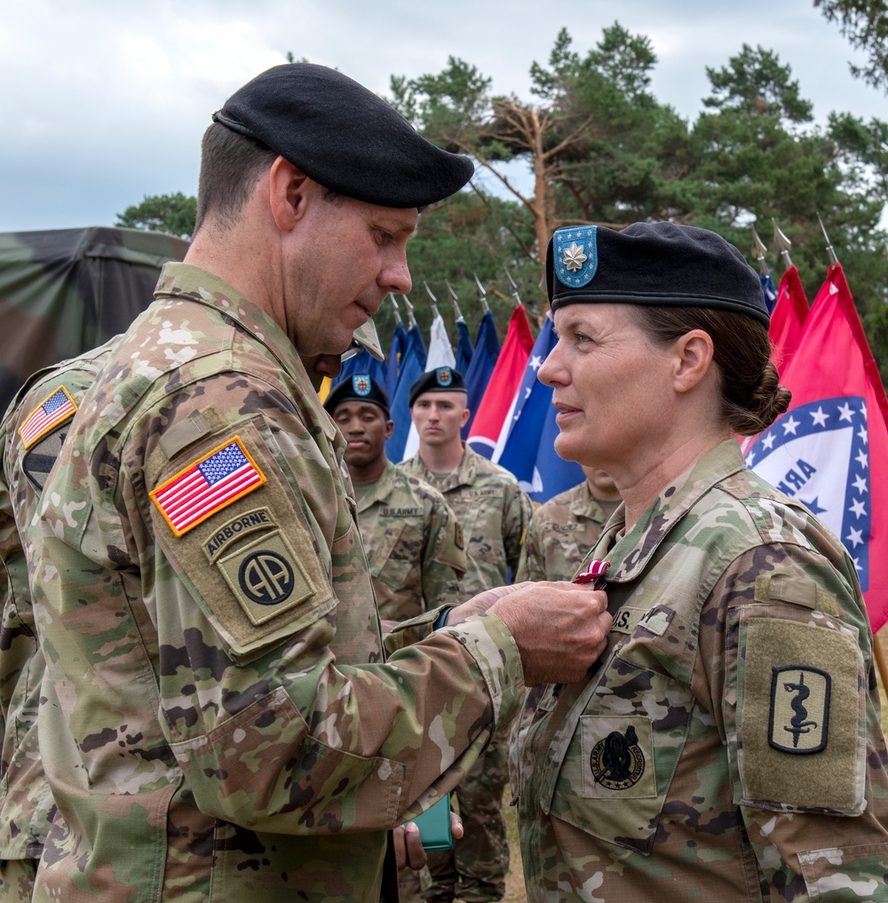 512th Field Hospital Change of Command