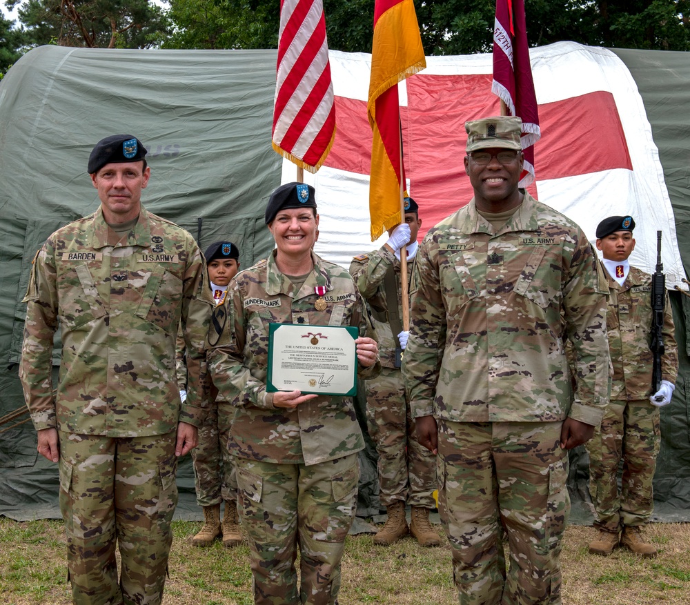 512th Field Hospital Change of Command