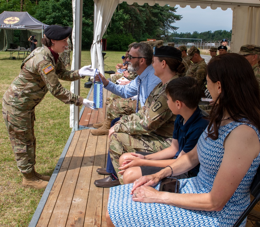 512th Field Hospital Change of Command