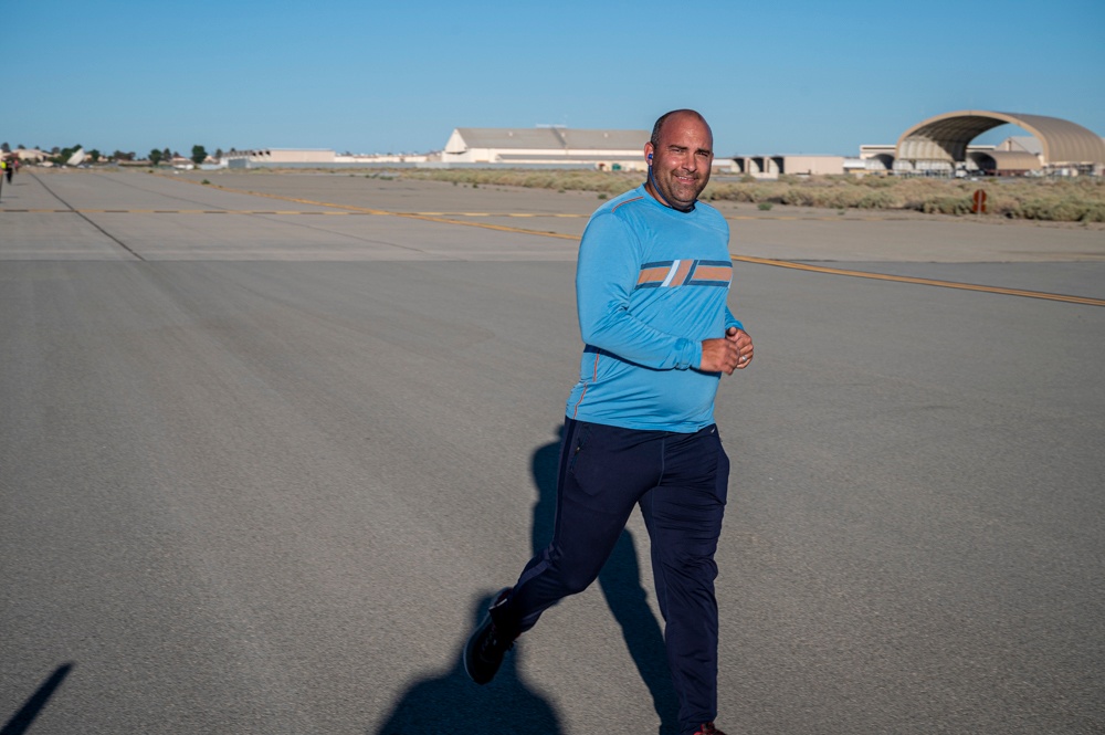 Edwards AFB hosts Flight Line Run-Walk Event