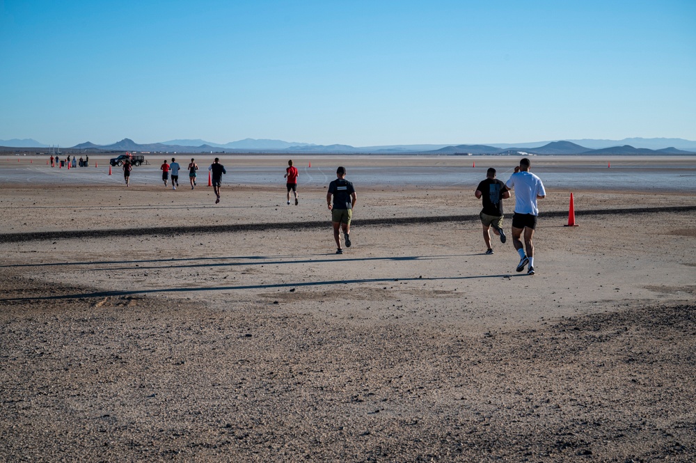 Edwards AFB hosts Flight Line Run-Walk Event