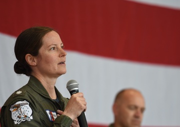 Coast Guard Air Station Port Angeles welcomes new commanding officer
