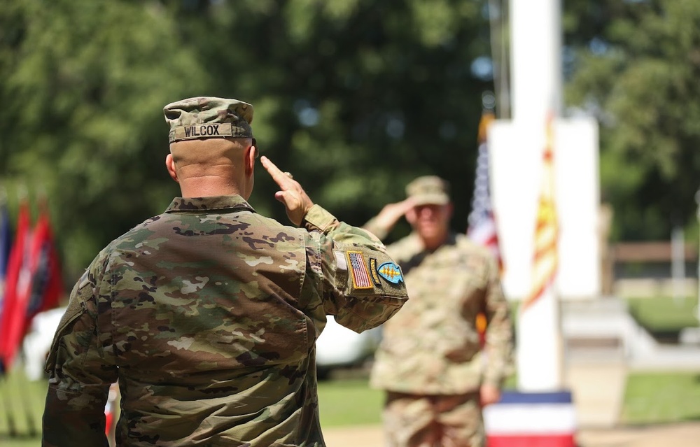 Fort Bragg welcomes familiar face as new garrison commander