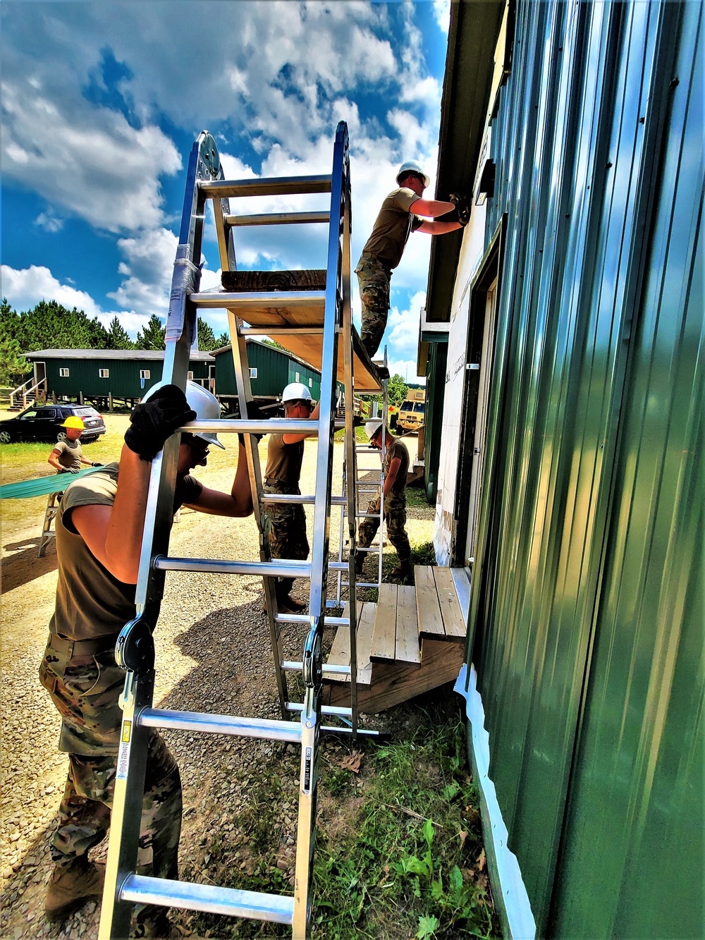 389th Engineer Company Soldiers hone skills supporting troop project at Fort McCoy