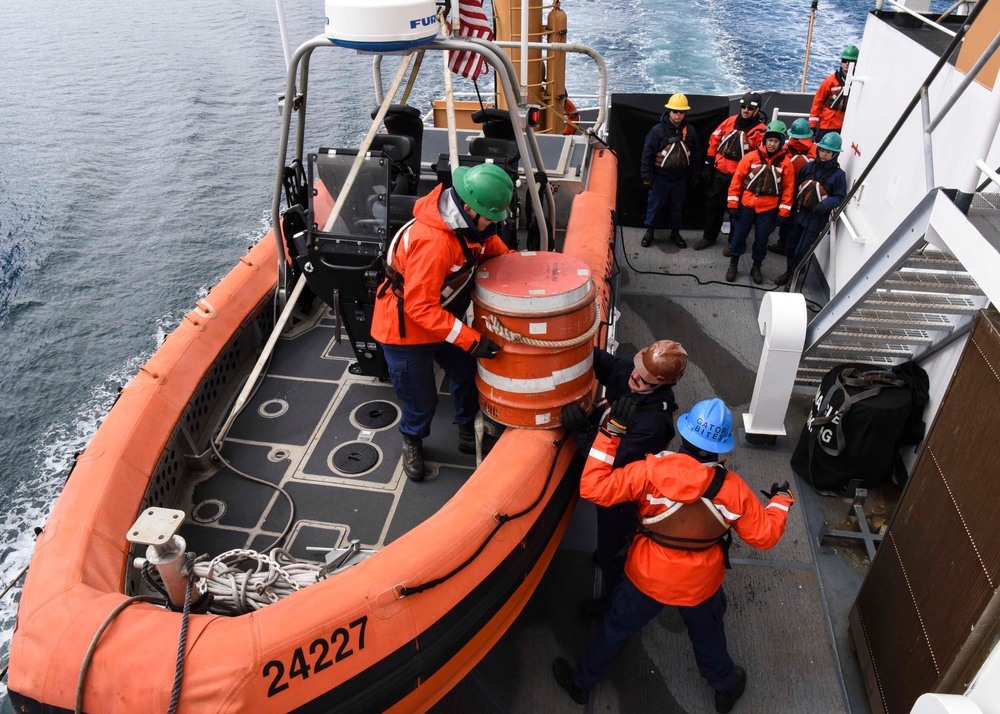 U.S. Coast Guard Cutter Oak participates in Exercise Argus