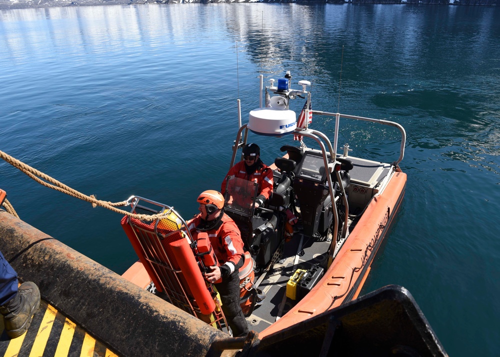 U.S. Coast Guard Cutter Oak participates in Exercise Argus