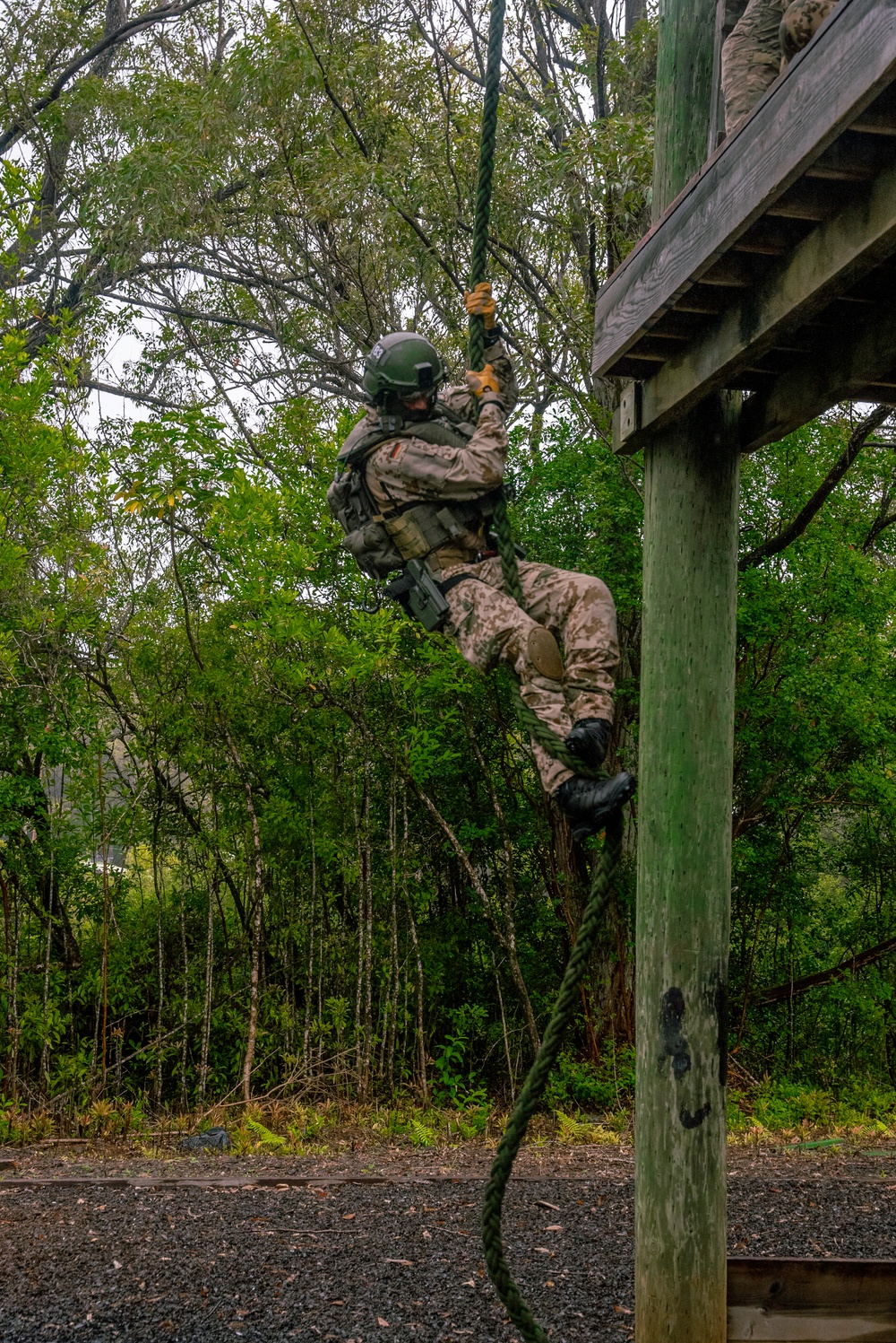 RIMPAC 2022: Multinational SOF Fast Rope Training RIMPAC 2022: Multinational SOF Fast Rope Training