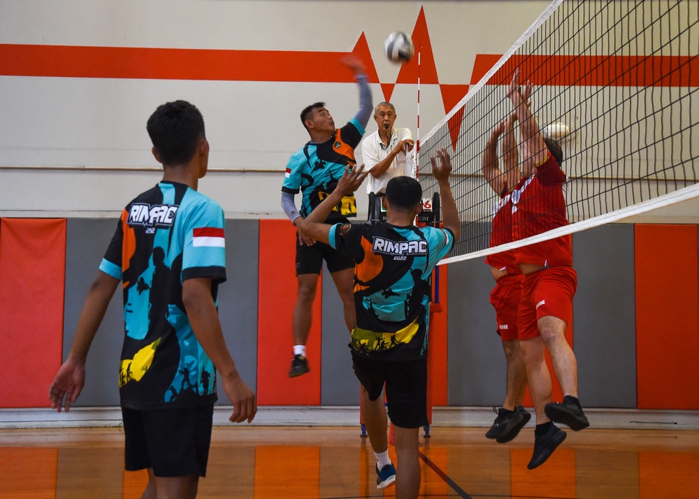 Indonesian and Peruvian Navy Sailors Compete in a Volleyball Tournament at RIMPAC 2022