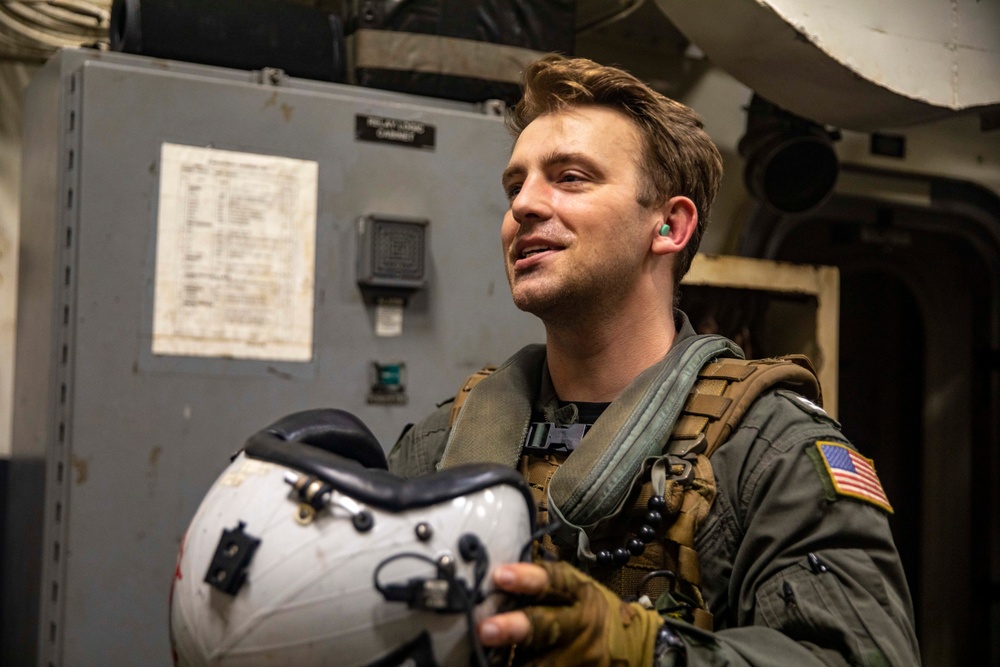 Sailors Conduct Flight Operations Aboard USS Dewey (DDG 105)