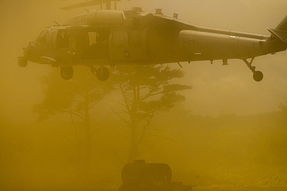 CLB-4 Marines Receive Aerial Delivery during Exercise Shinka 22.1