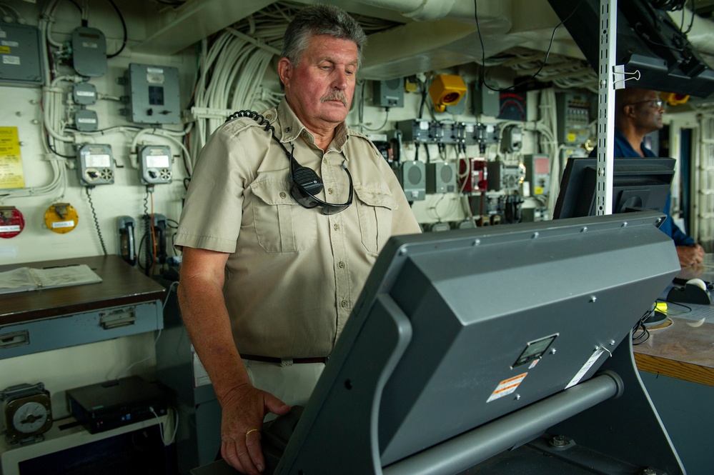 USS Frank Cable Departs Singapore