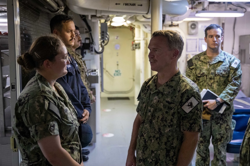 NAVCENT Deputy Commander and RBNF Aboard USS Sioux City