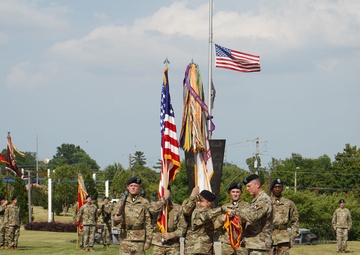 Screaming Eagle's Case Their Colors