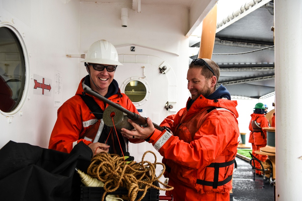 U.S. Coast Guard Cutter Oak tows French navy ship during Exercise Argus