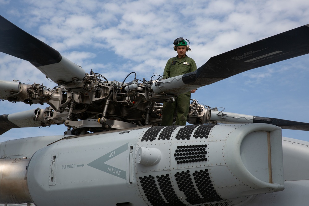 The Underdogs of Aviation: The Maintenance Crews