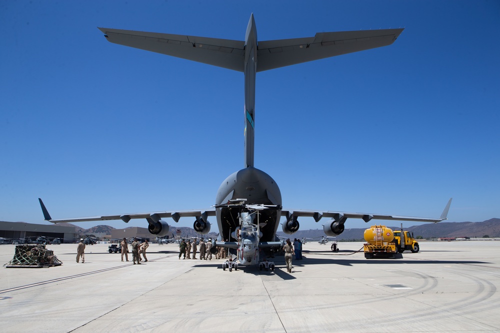 Marine Light Attack Helicopter Squadron 267, United States Air Force, Demonstrate Offensive Air Support